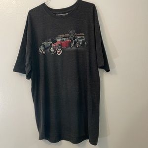 Newport Blue XL charcoal gray t shirt with thirty two 32 roadster V8 graphic